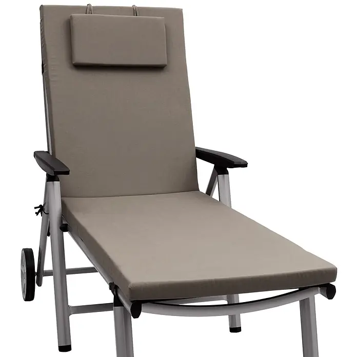 Beautissu Liegenauflage Loft RL - Rollliege, 1 Stk., L x B x H: 200 x 60 x 5 cm, Polyester, Taupe - Verstellbare Sonnenliege mit taupefarbenem Polster, Kopfstütze, schwarzen Armlehnen und silbernem Aluminiumrahmen mit Rollen.