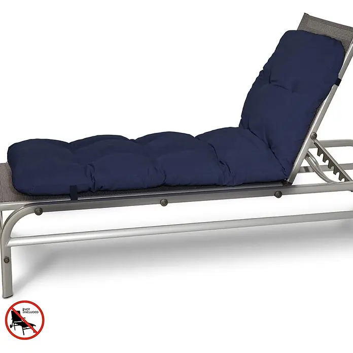 Beautissu Liegenauflage Flair RL - Rollliege, 2 Stk., Polyester, Dunkelblau - Dunkelblaues, gestepptes Gartenliegenkissen auf einem Metallrahmen, von der Seite gezeigt.
