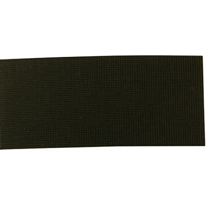 Folienzeichen - -, 10 cm, PVC, Schwarz - Nahaufnahme eines rechteckigen, schwarzen Gummistreifens mit feiner, geriffelter Textur, ideal für verschiedene Anwendungen.