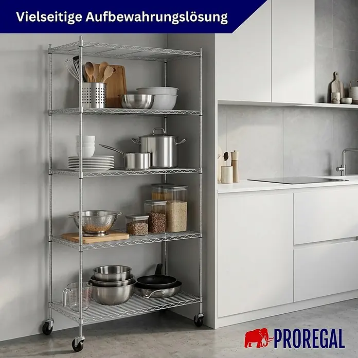 Proregal Metallregal 3er Set Gitterregal HADES mit Rollen - H x B x T: 180 x 90 x 60 cm, Traglast pro Boden: 75 kg, Anzahl Böden: 5 Stk., Stecken, Chrom Silber - Silbernes Drahtregal auf Rollen, gefüllt mit Küchenutensilien. Vielseitige Aufbewahrungslösung für zu Hause oder den professionellen Einsatz.