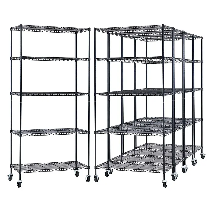 Proregal Metallregal 5er Set Gitterregal HADES mit Rollen - H x B x T: 180 x 90 x 40 cm, Traglast pro Boden: 75 kg, Anzahl Böden: 5 Stk., Stecken, Schwarz - Zwei modulare schwarze Drahtregale auf Rollen, eine gerade und eine L-förmige Ecklösung, bieten vielseitigen Stauraum.