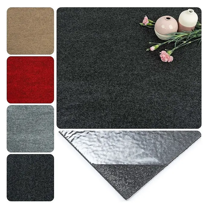 Bricoflor Teppichfliese Nadelvlies Nadelfilz, Schwarz Anthrazit, 40x40cm -  - Dunkelgraue Filzmatte mit Farbproben in Beige, Rot, Hellgrau und Schwarz, sowie Detailansicht der selbstklebenden Rückseite.