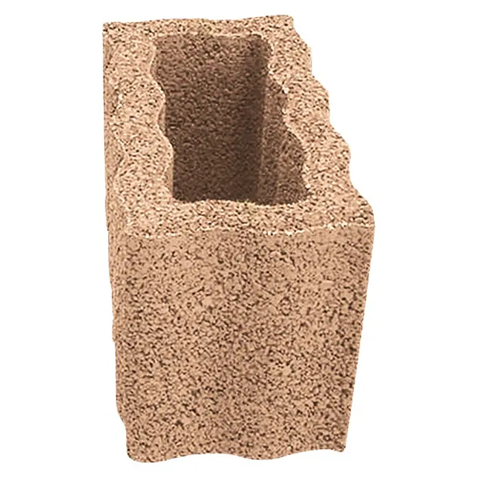 Christoph Pflanzstein Rasterstein - Mediterran, 40 x 20 x 25 cm, Beton - Nahaufnahme eines beigen Betonpflanzsteins mit einer Öffnung in der Mitte, ideal für Gartenbauprojekte und Landschaftsgestaltung.