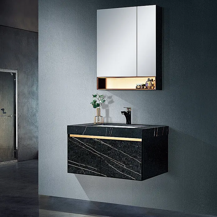 Hudor Badmöbel-Set -  - Moderne schwarzmarmorierte Schwebebadmöbel mit Goldakzenten, gepaart mit einem passenden Spiegelschrank mit beleuchteter Ablage.