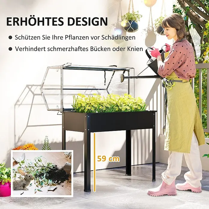 SONNENH Hochbeet mit Gewächshaushaube - 100 x 48 x 124 cm, Metall, schwarz - Schwarzes Hochbeet mit transparenter Abdeckung, 59 cm hoch, für bequemes Gärtnern und Pflanzenschutz. Eine Frau gießt die Pflanzen.