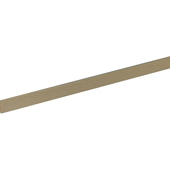 Profiles and more Rechteckleiste - 95 cm x 16 mm x 3 mm, Buche - Nahaufnahme einer langen, dünnen Holzleiste, die sich diagonal über einen weißen Hintergrund erstreckt.