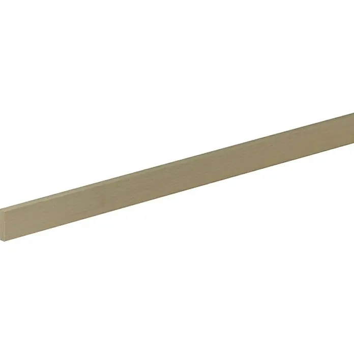 Profiles and more Rechteckleiste - 95 cm x 20 mm x 5 mm, Buche - Detailaufnahme eines hellbraunen, rechteckigen Holzleiste vor einem hellen Hintergrund.