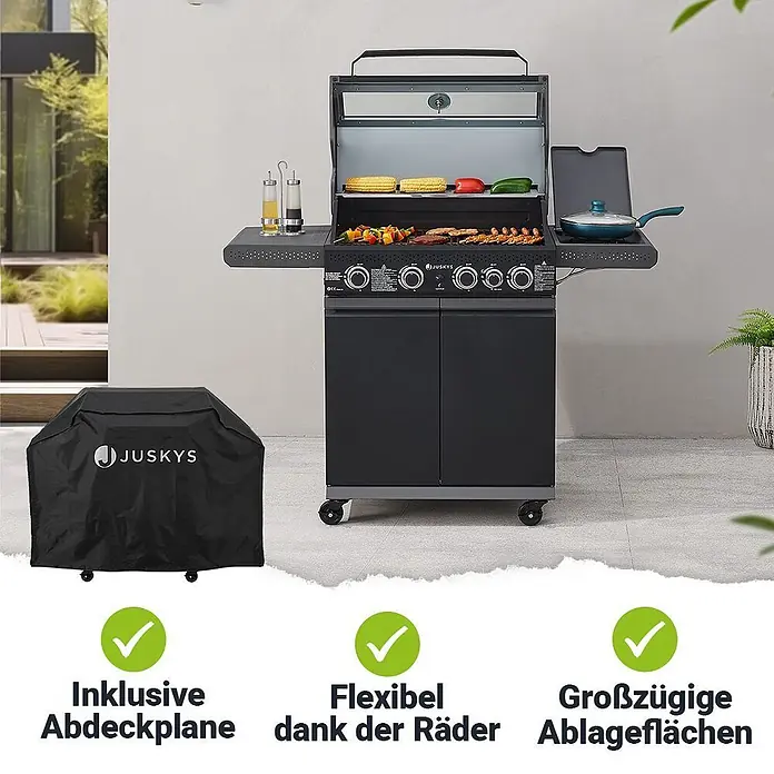 Juskys Gasgrill Savannah - 3 kW, Anzahl Brenner: 5 Stk. - Schwarzer JUSKYS Gasgrill mit Essen, Seitenbrenner und schwarzer Schutzhülle auf einer Terrasse.