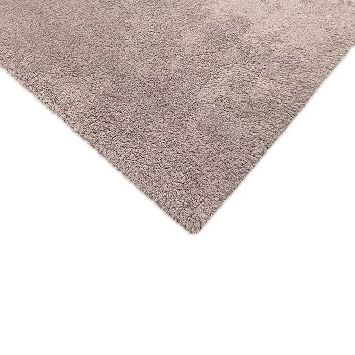 Alfombra de pelo largo Gypsy - Rosa, 110 x 60 cm, 100% Poliéster - Una alfombra suave, peluda y de pelo largo de color marrón claro.