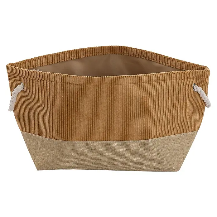 Versa Cesta Corduroy - L x An x Al: 27 x 27 x 26 cm, Terracota - Cesta de almacenaje de pana marrón claro con base de tela beige y asas de cuerda blancas.