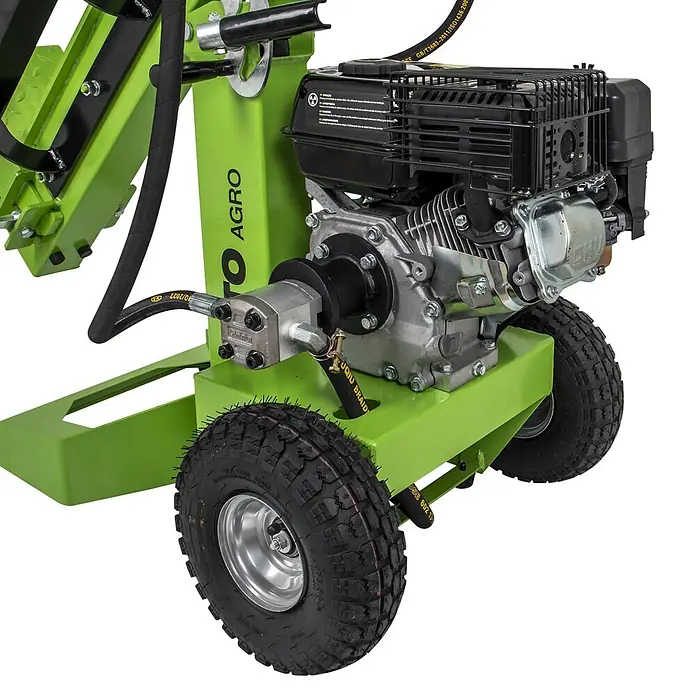 Vito Juego de máquinas VIRLG12M + VIMS37 - 2 pzs., Cortatroncos + motosierra - Máquina agrícola verde con motor negro, bomba hidráulica y ruedas robustas.
