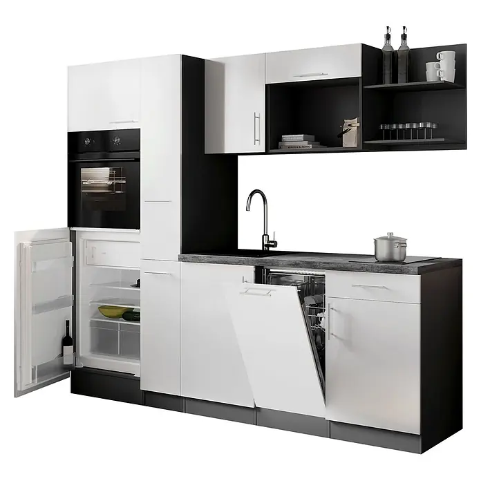 Respekta Oliver Küchenzeile - Breite: 235 cm, Weiß, Geschirrspüler | Kochfeld | Kühlschrank | Backofen - Moderne Küche mit weißen und schwarzen Schränken, integrierten Geräten wie offenem Kühlschrank und Geschirrspüler, Spüle und Kochfeld.