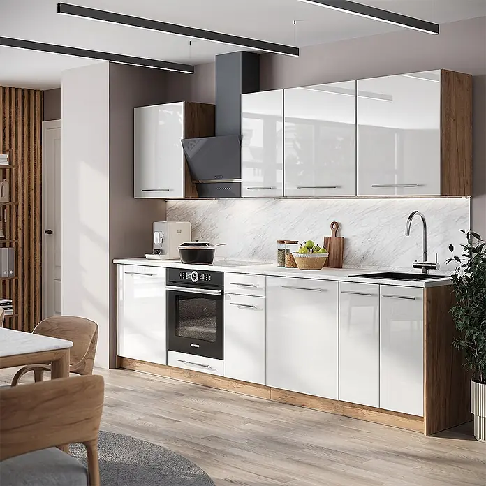 Vicco Küchenzeile - Weiß Hochglanz, Ohne Elektrogeräte - Moderne Küche mit glänzenden weißen Schränken, heller Holzverkleidung, Marmorrückwand und integriertem Ofen.