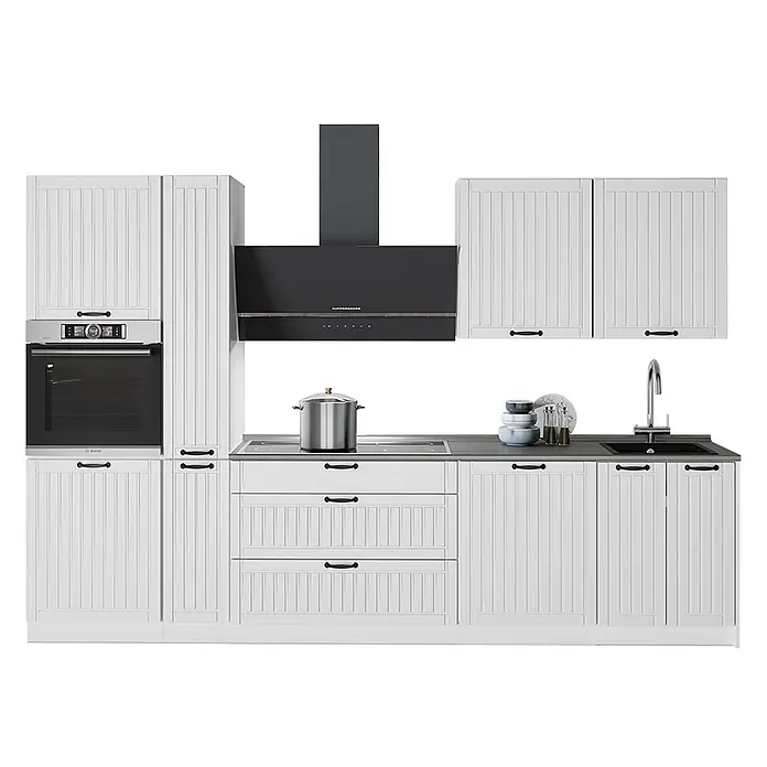 Vicco Küchenzeile - Weiß Landhaus, Ohne Elektrogeräte - Weiße Küchenzeile mit integriertem Backofen, Kochfeld, Dunstabzugshaube und Spüle, mit dunkelgrauen Arbeitsplatten.