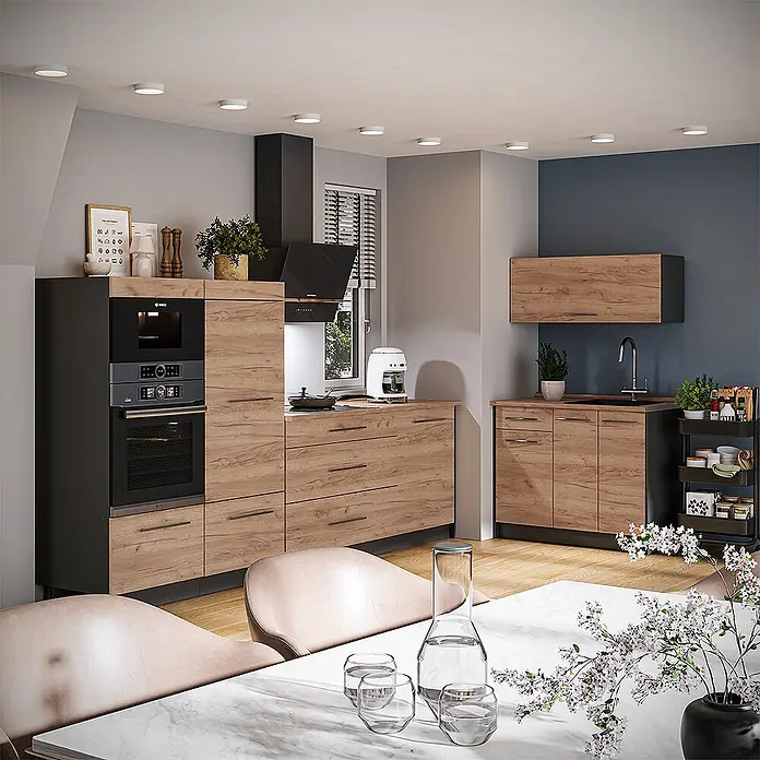 Vicco Küchenzeile - Breite: 380 cm, Goldkraft Eiche, Ohne Elektrogeräte - Moderne Küche mit hellen Holzoptikschränken und dunkelgrauen Elementen, inklusive Einbaugeräten und viel Stauraum.