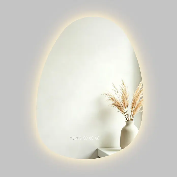 S'AFIELINA Lichtspiegel Forma Plus - 60 x 45 cm, Leuchtmittel - Unregelmäßig ovaler LED-Spiegel mit warmem Licht und integriertem Digitaldisplay für Uhrzeit, Bluetooth und Antibeschlag.