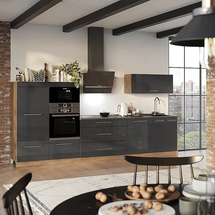 Vicco Küchenzeile - Breite: 340 cm, Anthrazit Hochglanz, Ohne Elektrogeräte - Moderne Küche mit dunkelgrauen Hochglanzschränken, Holzdetails und integrierten Geräten.