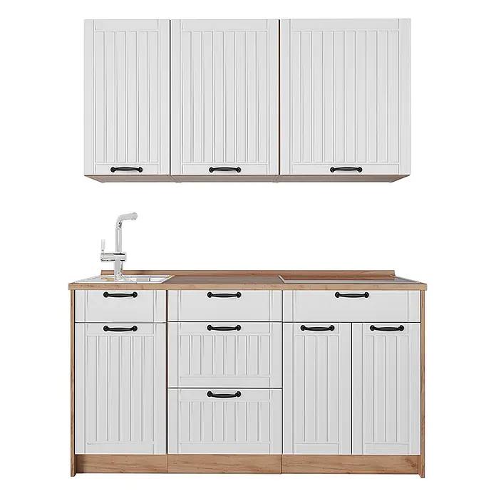 Vicco Singleküche - Weiß Landhaus, Mit AP Eiche - Weiße Küchenzeile mit Holzarbeitsplatte und -sockel, schwarzen Griffen, integrierter Spüle und Kochfeld, im klassischen Paneeldesign.