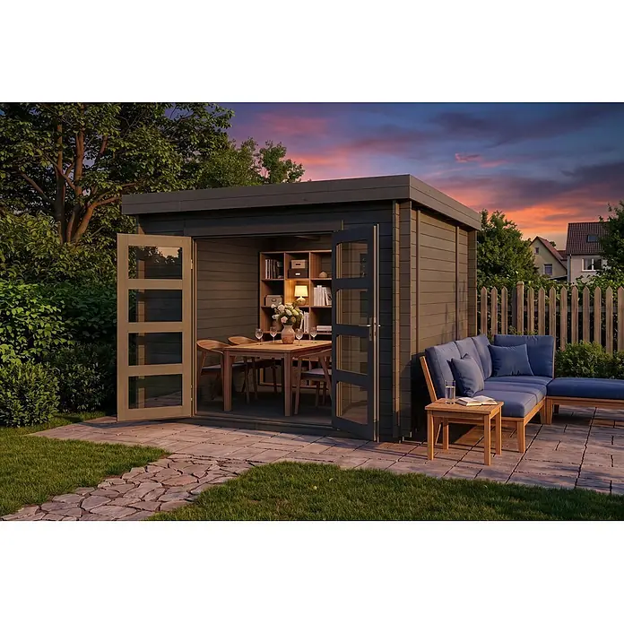 Alpholz Gartenhaus ECO Set Paloma Sol grau 28mm Wandstärke - Außenmaß inkl. Dachüberstand (B x T): 298 x 298 cm, Holz, Grau - Dunkles Gartenhaus mit offenen Türen, das einen Esstisch zeigt, daneben ein blaues Outdoor-Sofa auf einer Terrasse.