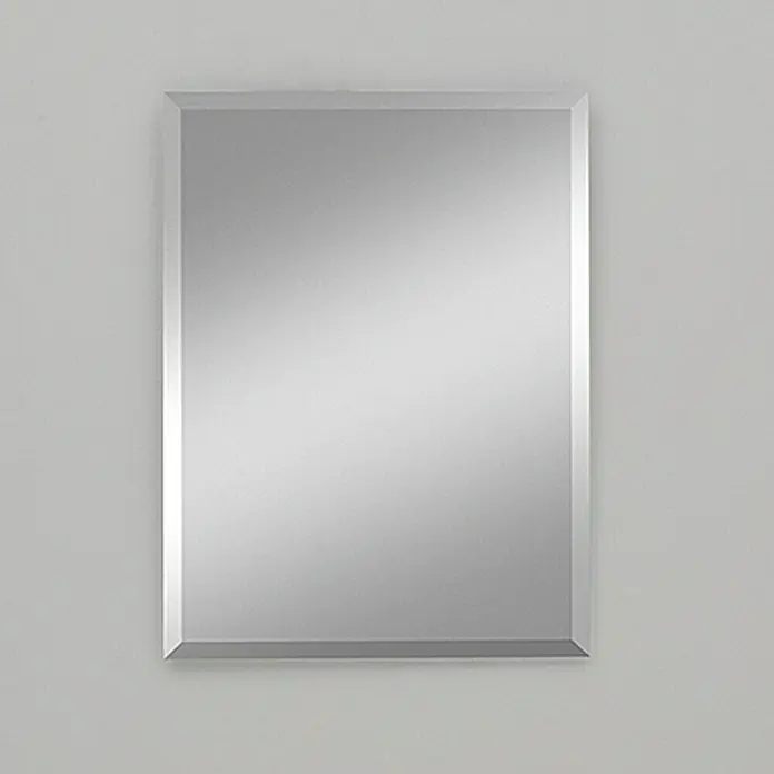 Kristall-Form Facettenspiegel Gennil - B x H: 30 x 40 cm, Eckig - Rechteckiger Spiegel mit abgeschrägten Kanten, der einen eleganten Akzent in jedem Raum setzt und das Licht optimal reflektiert.