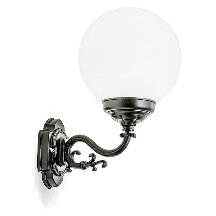 Orion Leuchten Außenwandleuchte Reika - 60 W, Schwarz, Opal, IP43 - Schwarze, verzierte Wandaußenleuchte mit mattierter weißer Glaskugel.