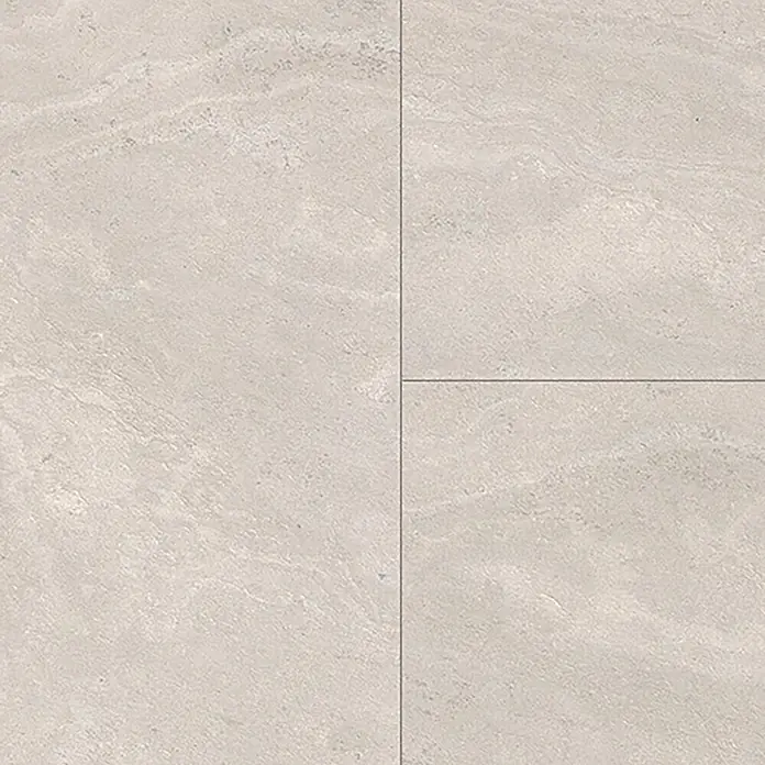 Krono Original Laminat Classic - Babylon Slate, 638 x 330 x 8 mm - Helle beigefarbene Fliesen in Steinoptik mit subtiler Textur und Fugen, geeignet für Böden oder Wände.