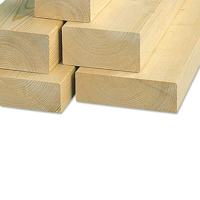 Konstruktionsvollholz NSi - Fichte, Max. Zuschnittsmaß: 13 m, B x S: 12 x 8 cm - Stapel frisch gesägter, unbehandelter Holzbohlen mit sichtbarer Maserung. Ideal für Bauprojekte und DIY-Enthusiasten.