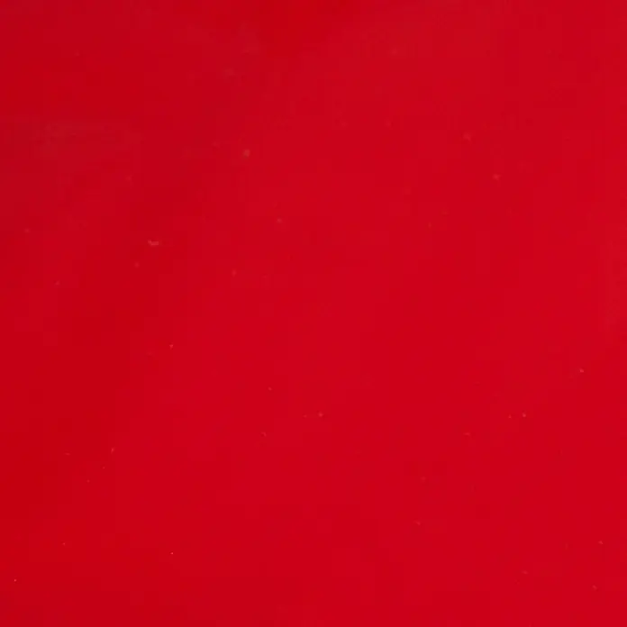 D-c-fix Dekorfolie Uni Lack - 45 x 200 cm, Uni, Signalrot - Ein sattes, monochromatisches Rot erfüllt das Bild, ideal für Hintergründe und Designprojekte, die Wärme und Leidenschaft ausstrahlen.
