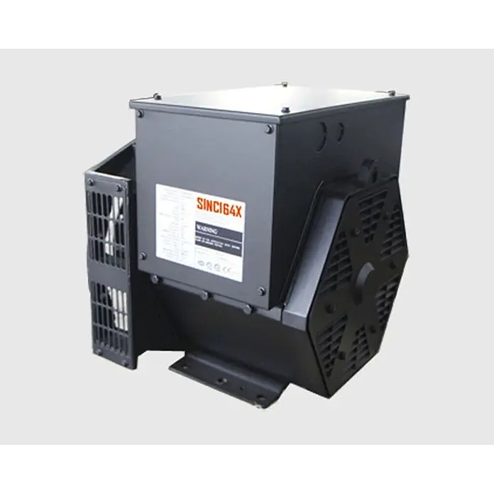 Genergy Stromerzeuger 10kVA Netzersatzanalage Diesel 230V - IP23 Silent Genergy GDS10M - Nennleistung: 7,2 kW, Tankvolumen: 35 l - Dunkelgrauer Industrie-Generator/Alternator mit Lüftungsgittern und Produktetikett, schräg von vorne gesehen.