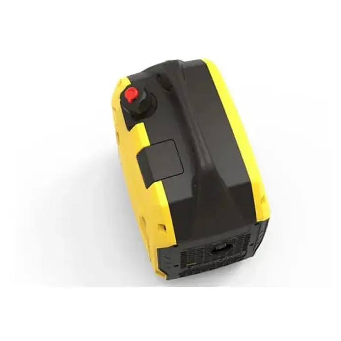 Champion Power Equipment Stromerzeuger 2200 Watt DualFuel Inverter Stromerzeuger Champion MightyAtom 2200 - Nennleistung: 1,9 kW, Tankvolumen: 4 l - Kompakter gelb-schwarzer mobiler Stromgenerator mit Tragegriff und Bedienfeld.