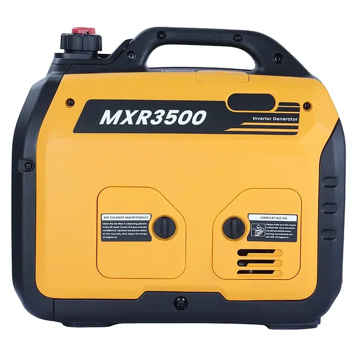 MaXpeedingrods Stromerzeuger 3300 Watt Benzin Inverter Stromerzeuger maXpeedingrods MXR 3500 mit LE... - Nennleistung: 3 kW, Tankvolumen: 4 l - Ein gelb-schwarzer tragbarer Inverter-Generator mit Tragegriff, Wartungsetiketten und Tankdeckel.