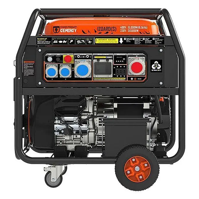 Genergy Stromerzeuger Benzin Stromerzeuger GENERGY IZOARD S ? 15kW (18.5kVA) 400V - Nennleistung: 4,6 kW, Tankvolumen: 50 l - Leistungsstarker, orange-schwarzer mobiler Generator mit Rädern und mehreren Industriesteckdosen, Motor sichtbar.
