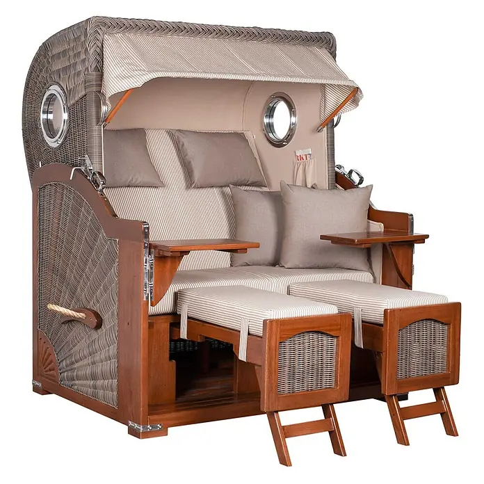 Mr. Deko Strandstuhl Strandkorb Düne Grande Bullauge Mahagoni PE Grey Dessin 510 - Teakholz. Polyrattan, Rückenlehne verstellbar, Beige - Brauner Strandkorb aus Korbgeflecht und Holz mit gestreiften Polstern, ausziehbaren Fußstützen, Beistelltischen und Bullaugen.