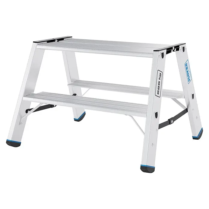 Krause Doppel-Klapptritt XL 2x2 - Anzahl Tritte: 4 Stk., Belastbarkeit: 225 kg, Aluminium - Silberfarbener zweistufiger Aluminium-Arbeitstritt von KRAUSE, belastbar bis 225 kg, mit schwarzen und blauen Akzenten.