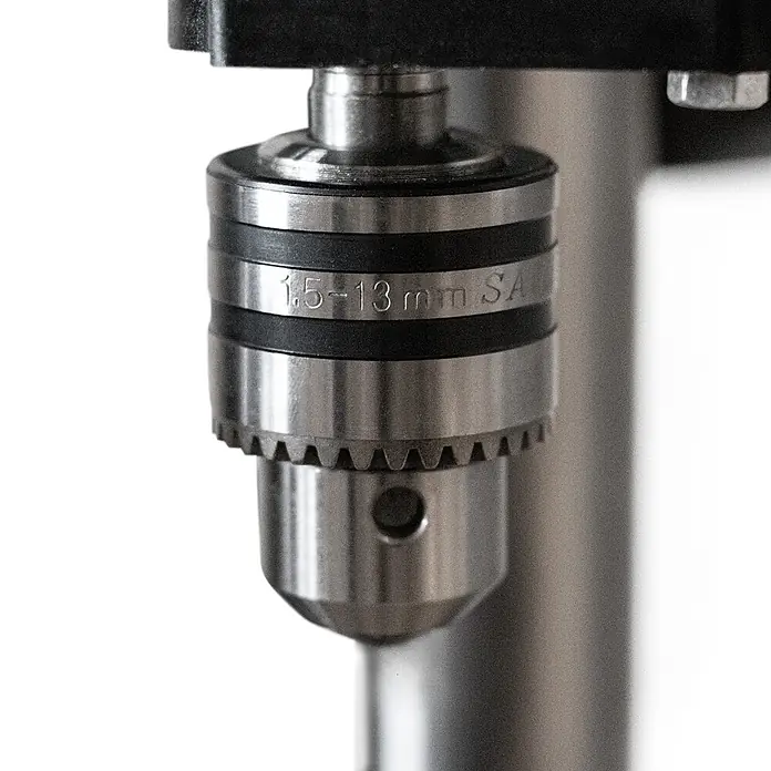 STAHLWERK Bohrmaschine BD-350 ST Säulenbohrmaschine 350W Leistung - 350 W, Sonstige - Silbernes Metallbohrfutter mit schwarzen Bändern, zeigt 1,5-13mm Kapazität für Bohrer.