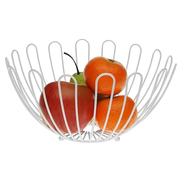 Versa Bol frutero - Ø x Al: 26 x 14 cm, Blanco - Frutero de alambre blanco con una manzana, dos naranjas y una fruta verde.