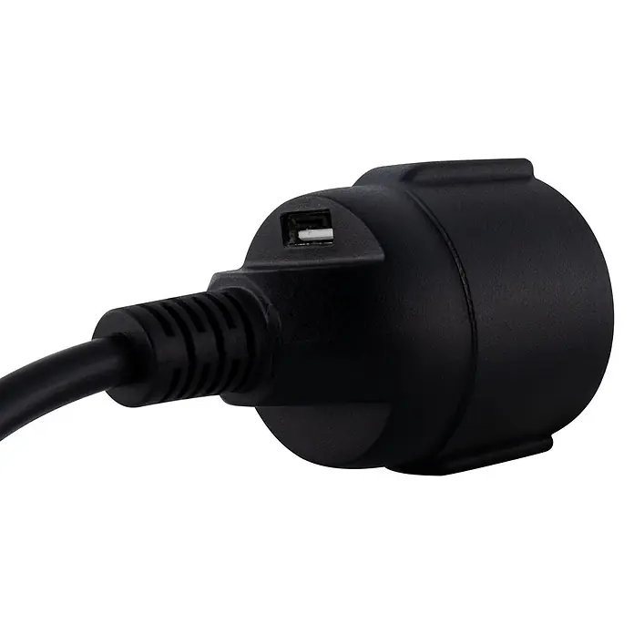 REV Verlängerungskabel Schutzkontakt mit USB-C - 3 m, Schwarz - Schwarzer Netzstecker mit integriertem USB-A-Anschluss zum Laden von Geräten.
