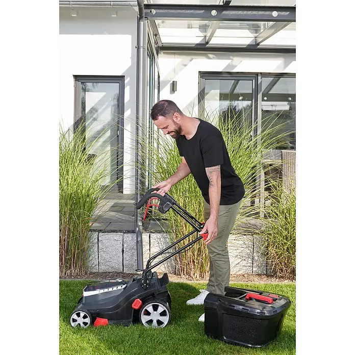 AL-KO Bosch Home & Garden Compatible Akku-Rasenmäher 3.82 LI EASY - 18 V, Ohne Akku, Schnittbreite: 38 cm - Anwendungsbeispiel