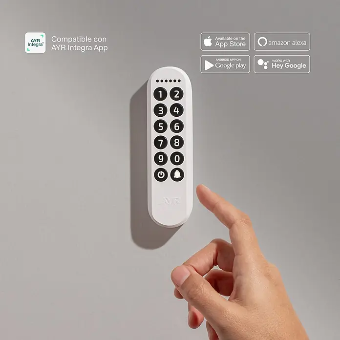 AYR Teclado de código inalámbrico Keypad - Bluetooth, Mediante app - Teclado inteligente blanco de pared con botones numéricos y símbolos de control; una mano lo alcanza.