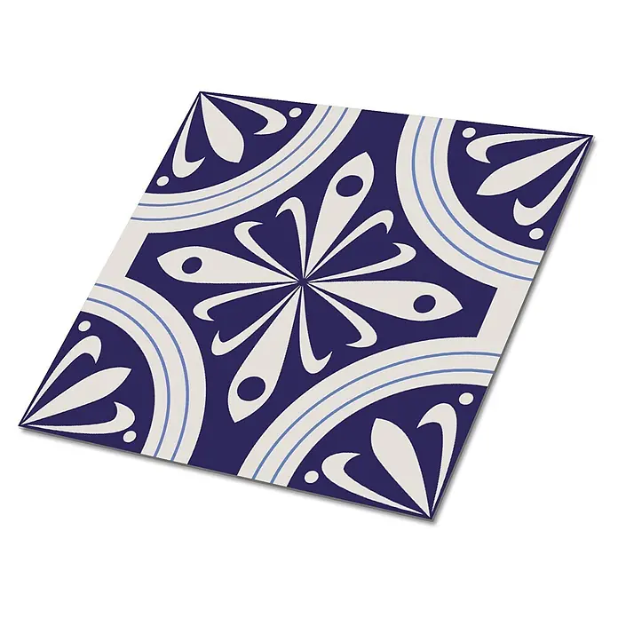 Tulup Wandfliese - Glänzend - Dekorative Fliese mit blauem und cremefarbenem symmetrischem floral-geometrischem Muster.
