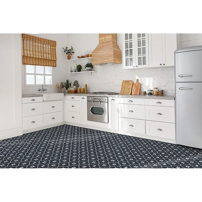 Tulup Wandfliese - Glänzend - Dunkelblauer Küchenboden mit weißem geometrischem Muster.