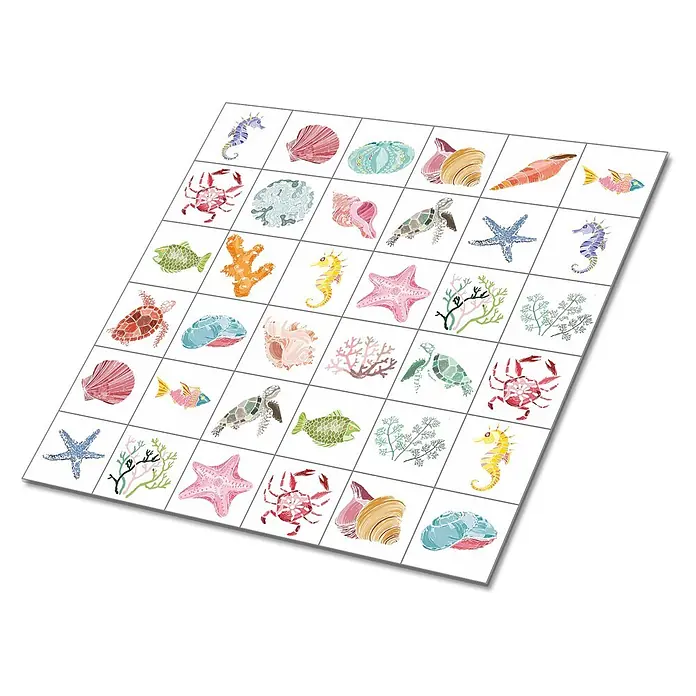 Tulup Wandfliese - Glänzend - Raster bunter Illustrationen mit verschiedenen Meerestieren und Meereslebewesen wie Seepferdchen, Krabben, Schildkröten, Fischen, Seesternen und Muscheln.