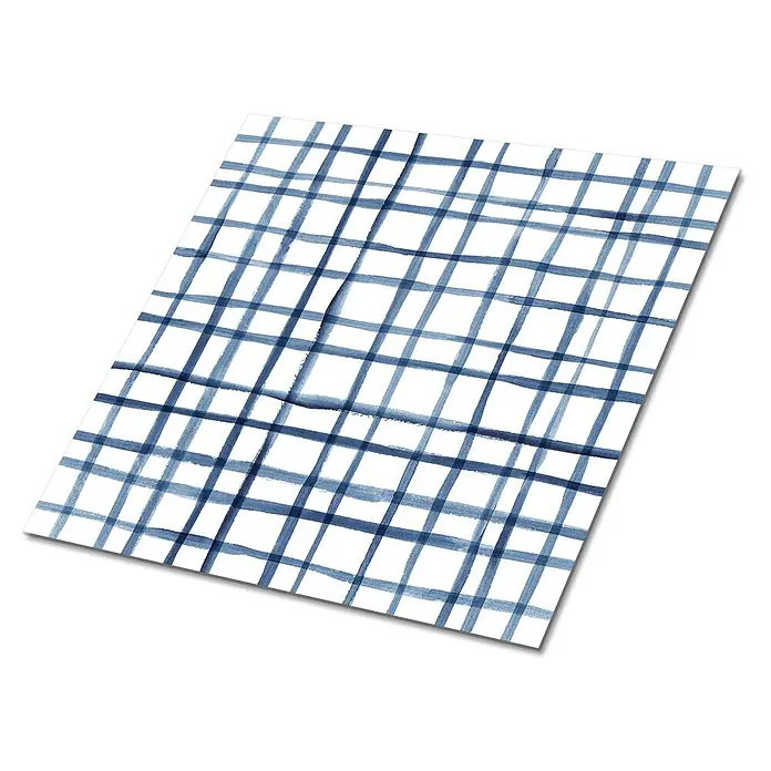 Tulup Wandfliese - Glänzend - Blaues Aquarell-Karo-Muster auf einer weißen Oberfläche.