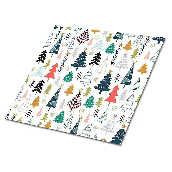 Tulup Wandfliese - Glänzend - Festlicher Stoff mit stilisierten Weihnachtsbäumen und Schneeflockenmuster.