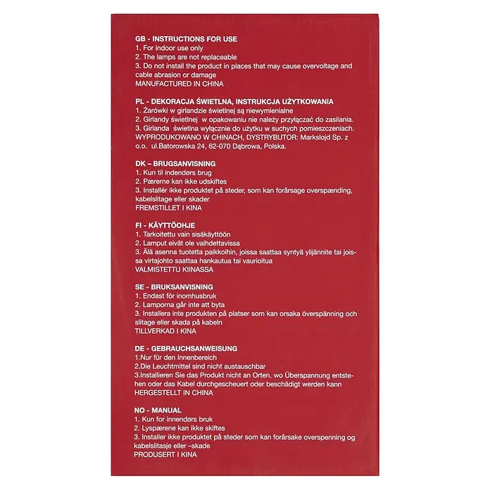Markslöjd LED-Weihnachtsdekoleuchte Dale - 14,5 x 13 x 26 cm, Weiß/ Transparent, Batteriebetrieben, LED - Rotes Etikett mit weißer Schrift, das mehrsprachige Produktanweisungen und Sicherheitshinweise enthält.