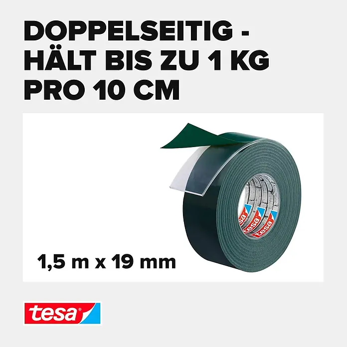 Tesa Powerbond Montageband Outdoor - L x B: 1,5 m x 19 mm, Wasserbeständig - Dunkelgrünes tesa doppelseitiges Schaumklebeband, teilweise abgerollt, mit Schutzfolie. Hält bis zu 1 kg pro 10 cm, 1,5 m x 19 mm.