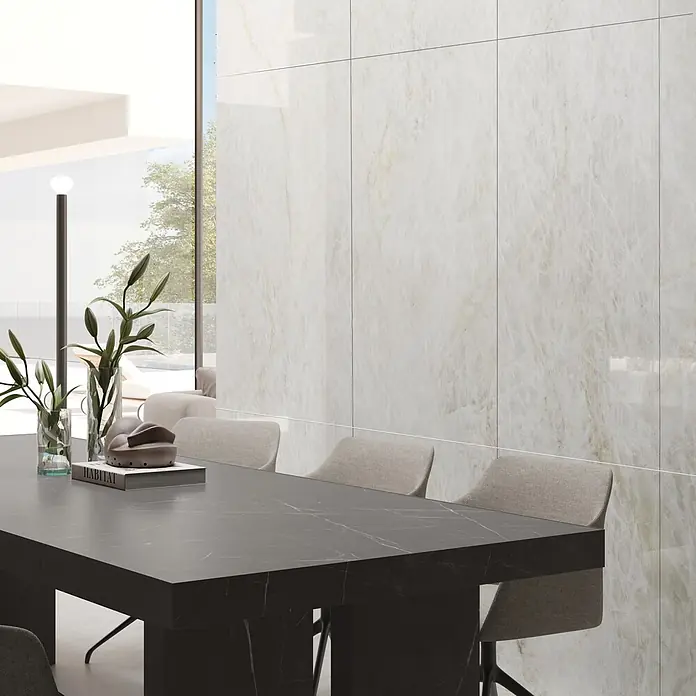 RAK Ceramics Feinsteinzeugfliese Crystal - 60 x 120 cm, Onyx White, Glänzend - Stimmungsaufnahme