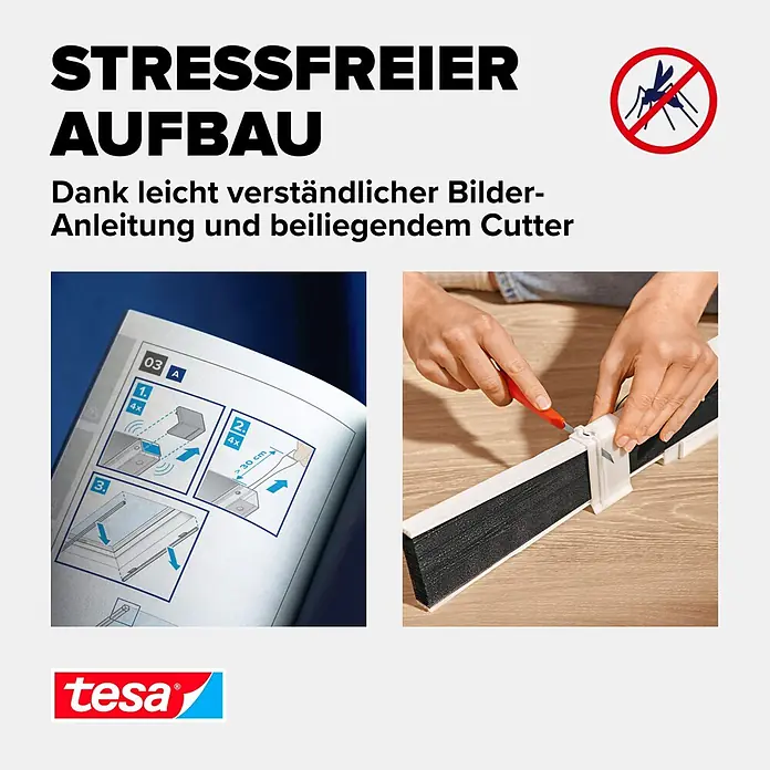 Tesa Insect Stop Insektenschutz-Dachfensterplissee teleskopierbar - Montage Insektengitter: Kleben - Hände montieren ein schwarzes Insektenschutzgitter mit Cutter und Bildanleitung für stressfreien Aufbau.