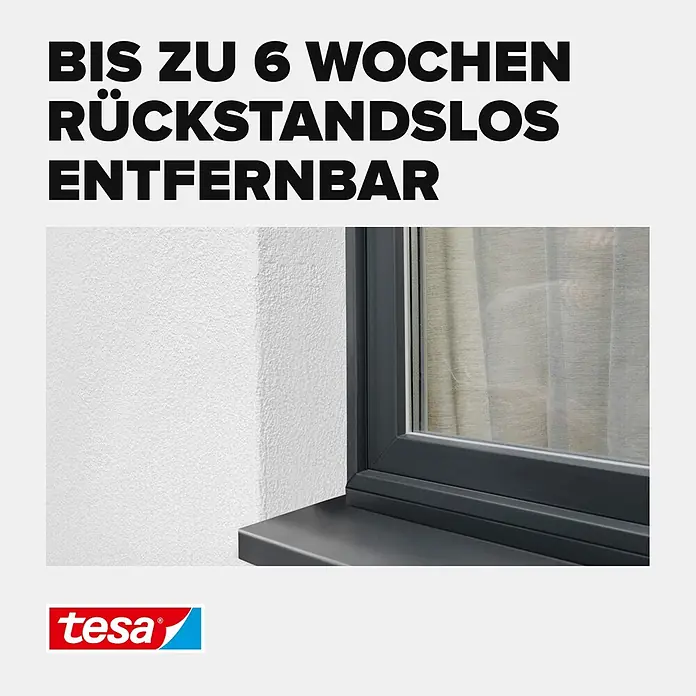 Tesa Putzband PVC - Gelb, L x B: 33 m x 50 mm, Von Hand einreißbar - Tesa Klebeprodukt, rückstandslos entfernbar für bis zu 6 Wochen, im Fensterbereich gezeigt.