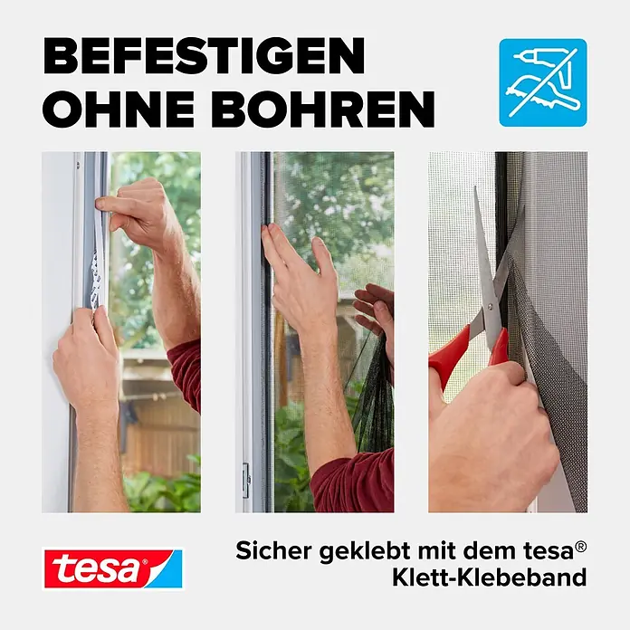 Tesa Insect Stop Insektenschutztür INSECT STOP Klett - B x H: 65 x 220 cm, Montage Insektengitter: Ankletten - Hände befestigen ein schwarzes Fliegengitter mit weißem tesa Klett-Klebeband am Fensterrahmen.